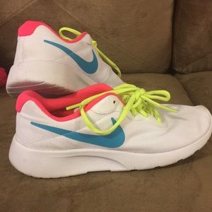 Nike Tanjun (GS)